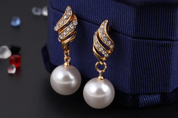 Luxury - Inspired Alloy Pearl Jewelry Set - Image 5
