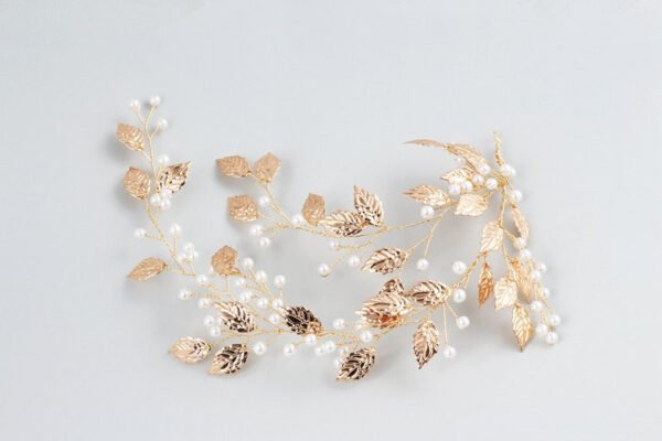 Handmade Bridal Pearl Headband - Image 4