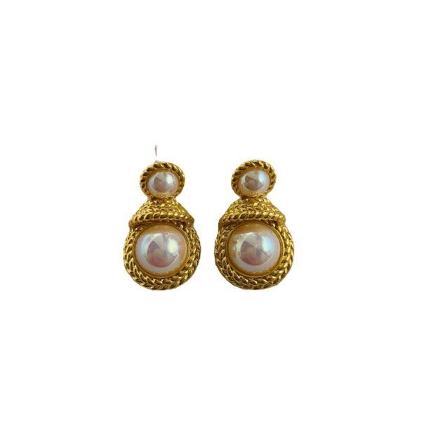 Vintage Pearl Earrings - Image 5