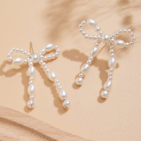 Bow - Shaped Pearl Earrings - Image 5