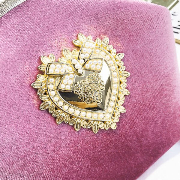 Retro - Style Velvet Shoulder Bag - Image 4