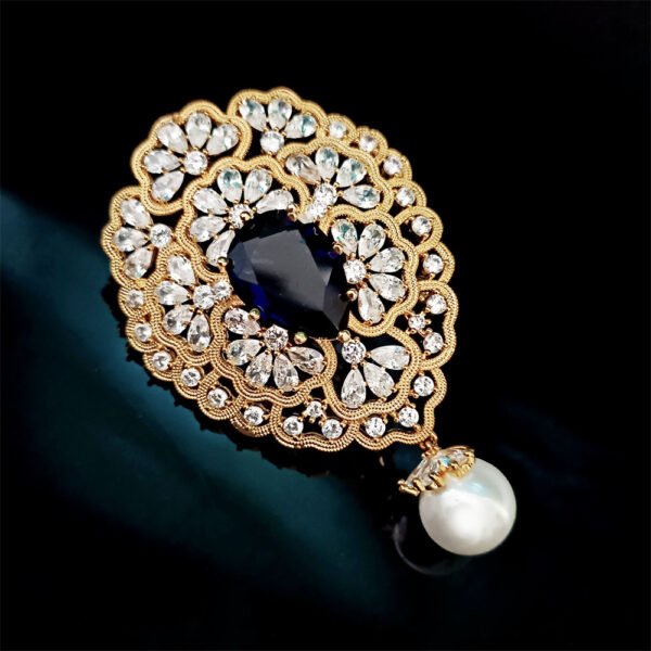 Retro Geometric Zircon Brooch - Image 5
