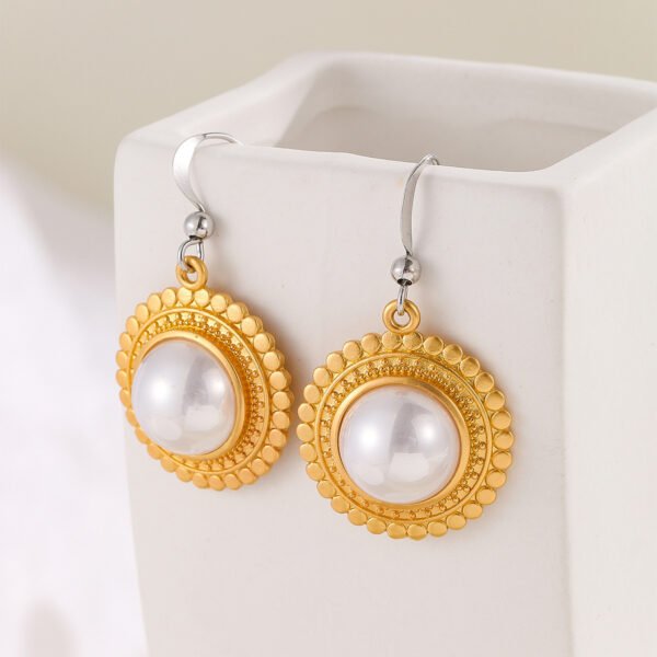 Retro French Buckle Earrings - Image 3