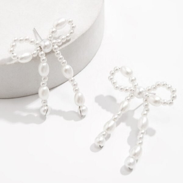 Bow - Shaped Pearl Earrings - Image 3