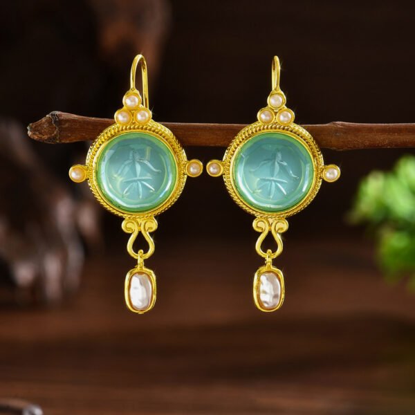 Retro Fashion Creative Earrings - Image 5