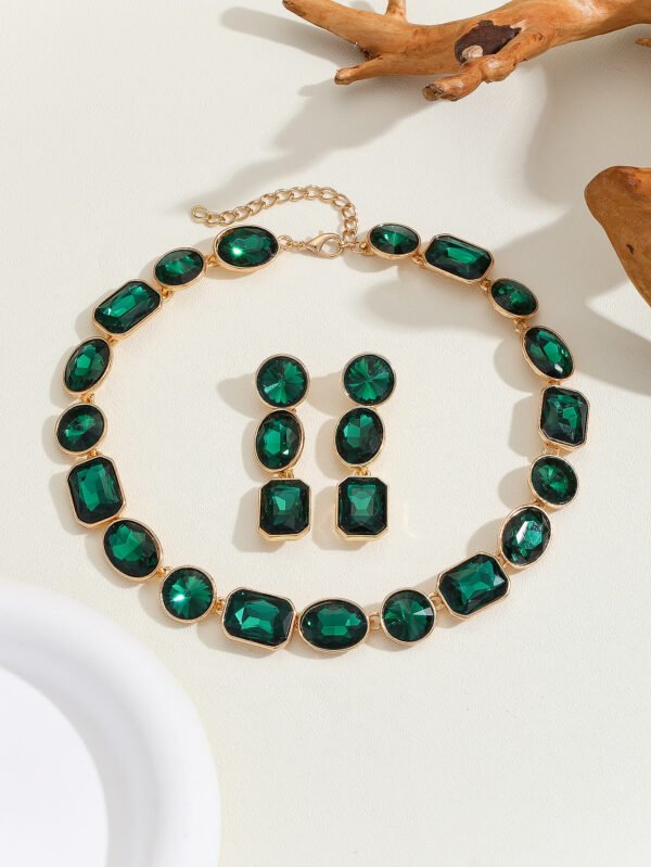 Handmade Vintage Luxury Jewelry for Women - Image 6