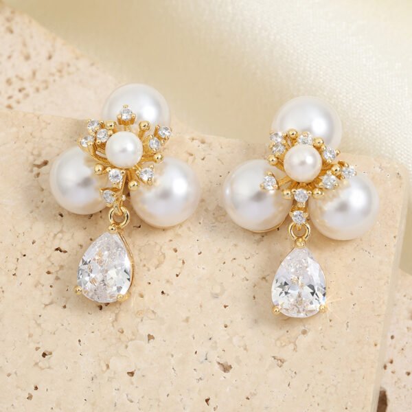 Pearl Stamen Zircon Water Drop Earrings - Image 7