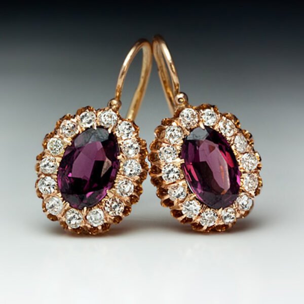 Vintage Style Gold - Toned Earrings - Image 3