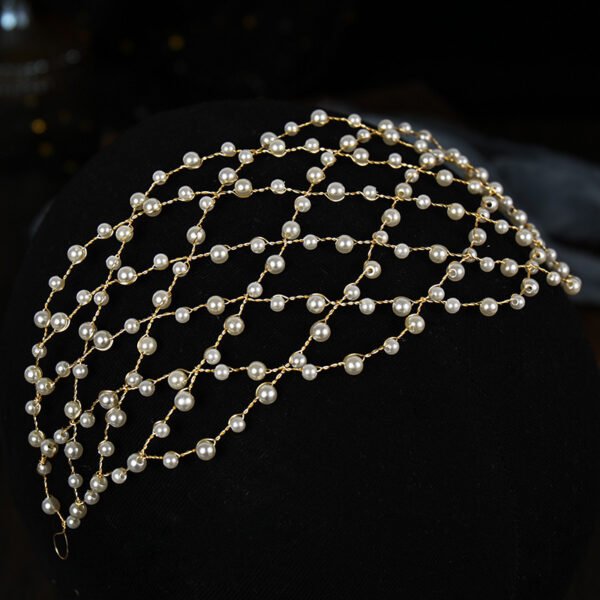 Elegant Pearl Hair Band - Timeless Accessory