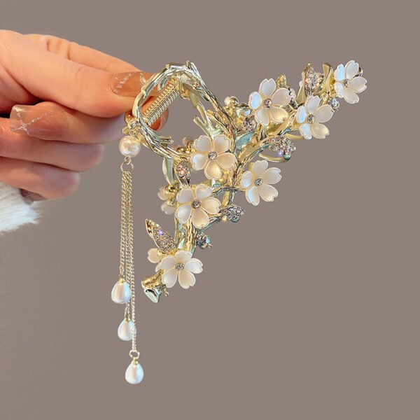 Bell Orchid Tassel Hair Clip - Image 4
