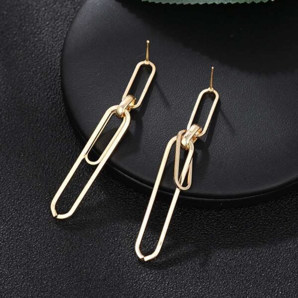 Simple Women’s Vintage Geometric Clip Earrings - Image 3