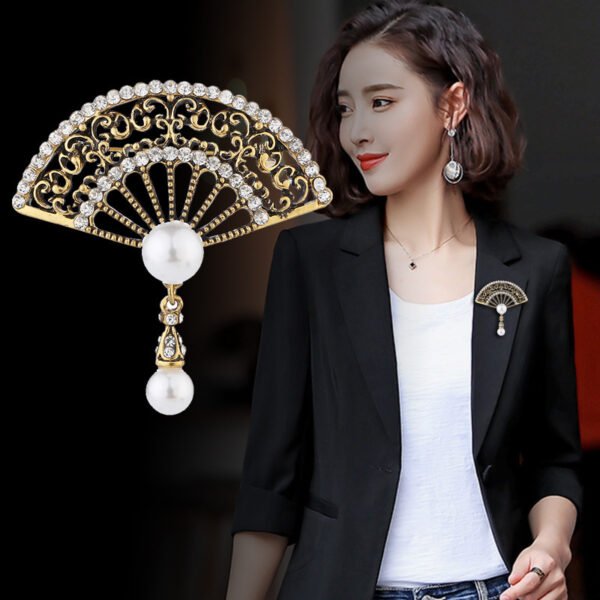 Retro Fan - Shaped Pearl & Zircon Brooch - Image 3