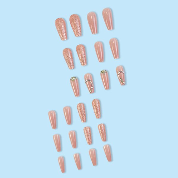 Stylish Love Pattern Nail Tip - Image 3