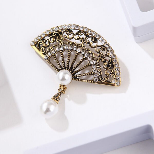Retro Fan - Shaped Pearl & Zircon Brooch - Image 4