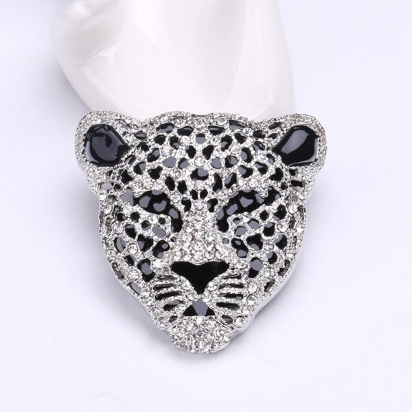 Leopard Head Rhinestone Brooch - Image 5
