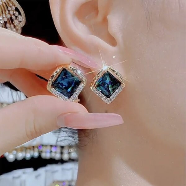 Geometric Square Earrings - Image 7