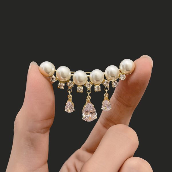 Elegant Pearl & Zircon Tassel Brooch - Image 4