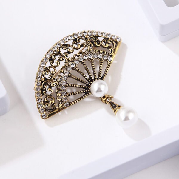 Retro Fan - Shaped Pearl & Zircon Brooch - Image 5