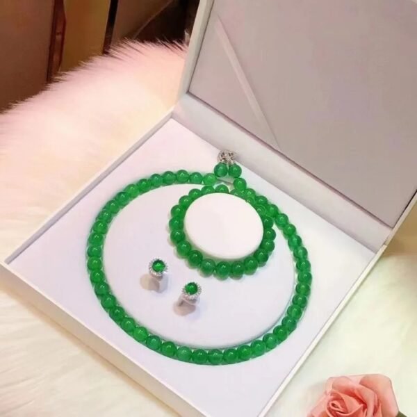 Emperor Green Chalcedony Jewelry Set - Image 3