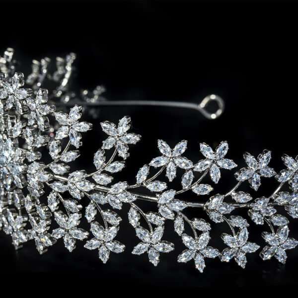 Zircon - Inlaid Silver Floral Tiara - Image 3